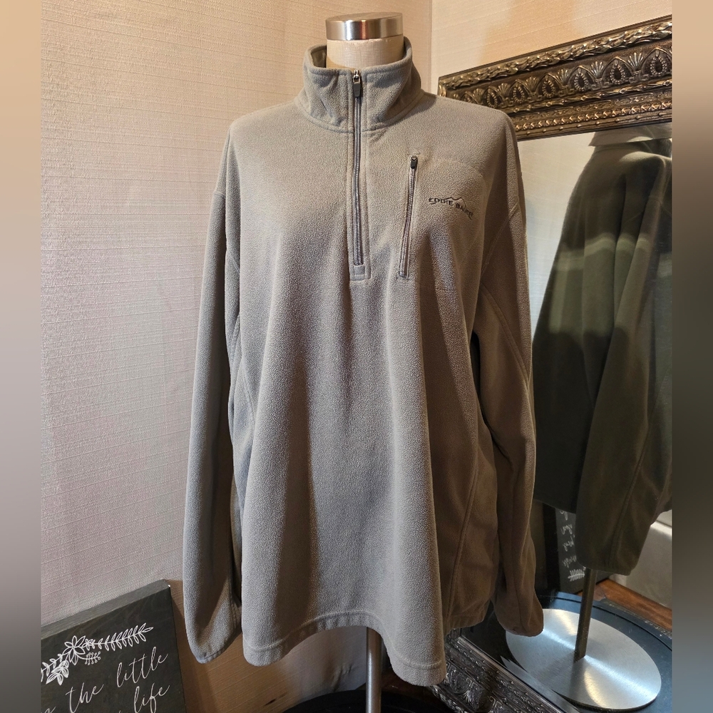 Eddie Bauer Men's 1/4-Zip Fleece Pullover.  Sz. LG.
